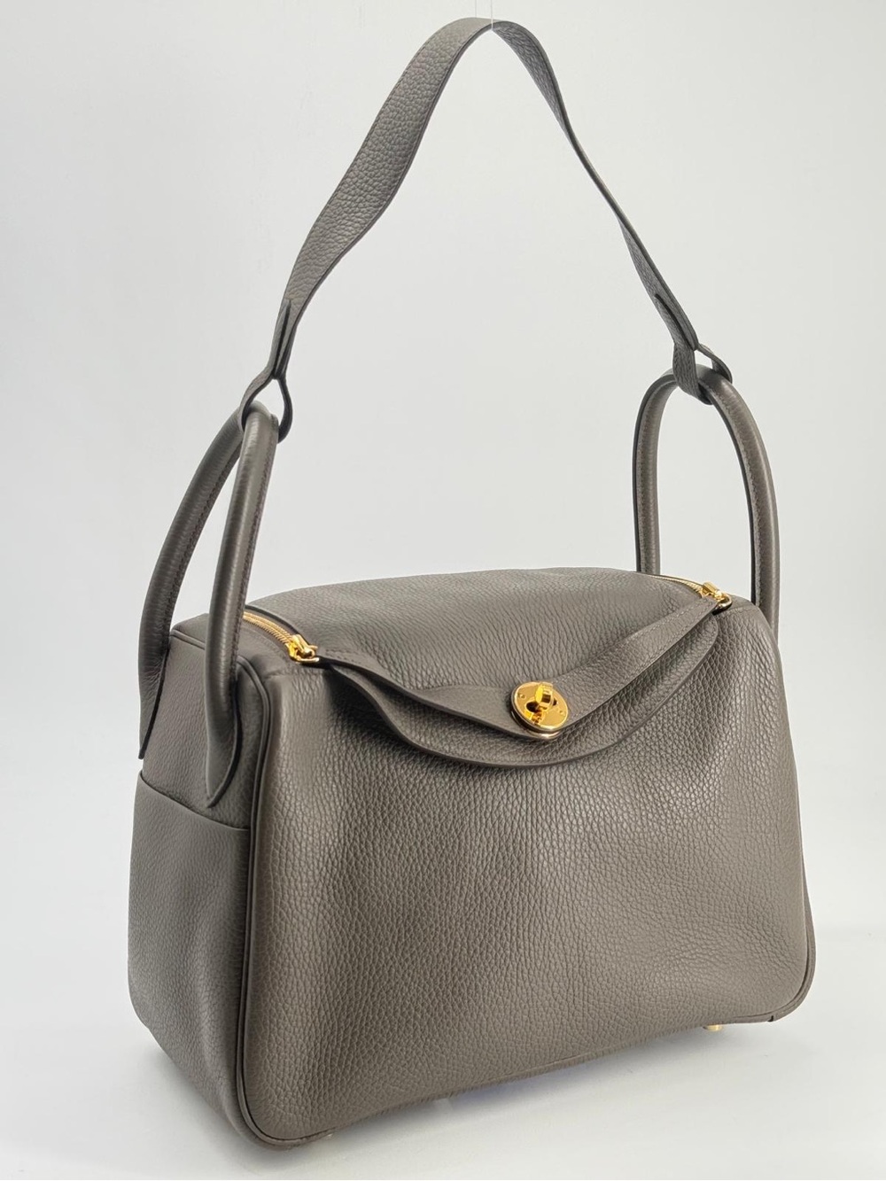 Hermes Lindy 30 Taurillon Clemence Etoupe Shoulder Bag Gold Hardware - Picture 7 of 15
